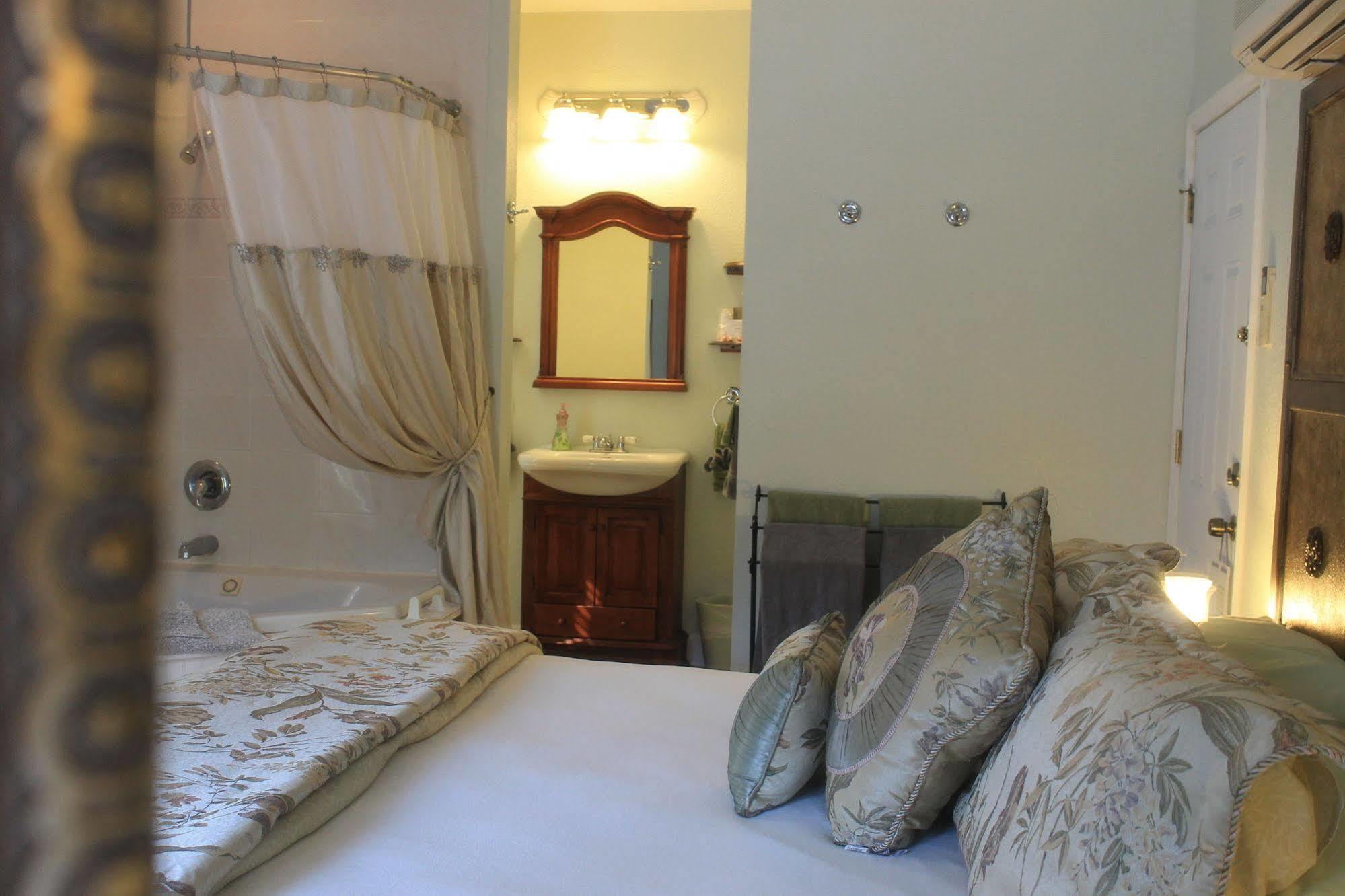 Victorian House Bed And Breakfast Saint Augustine Eksteriør billede